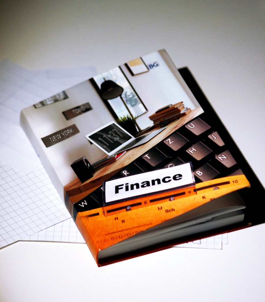Photo "How to set your salary as a self-employed person to maintain financial balance"