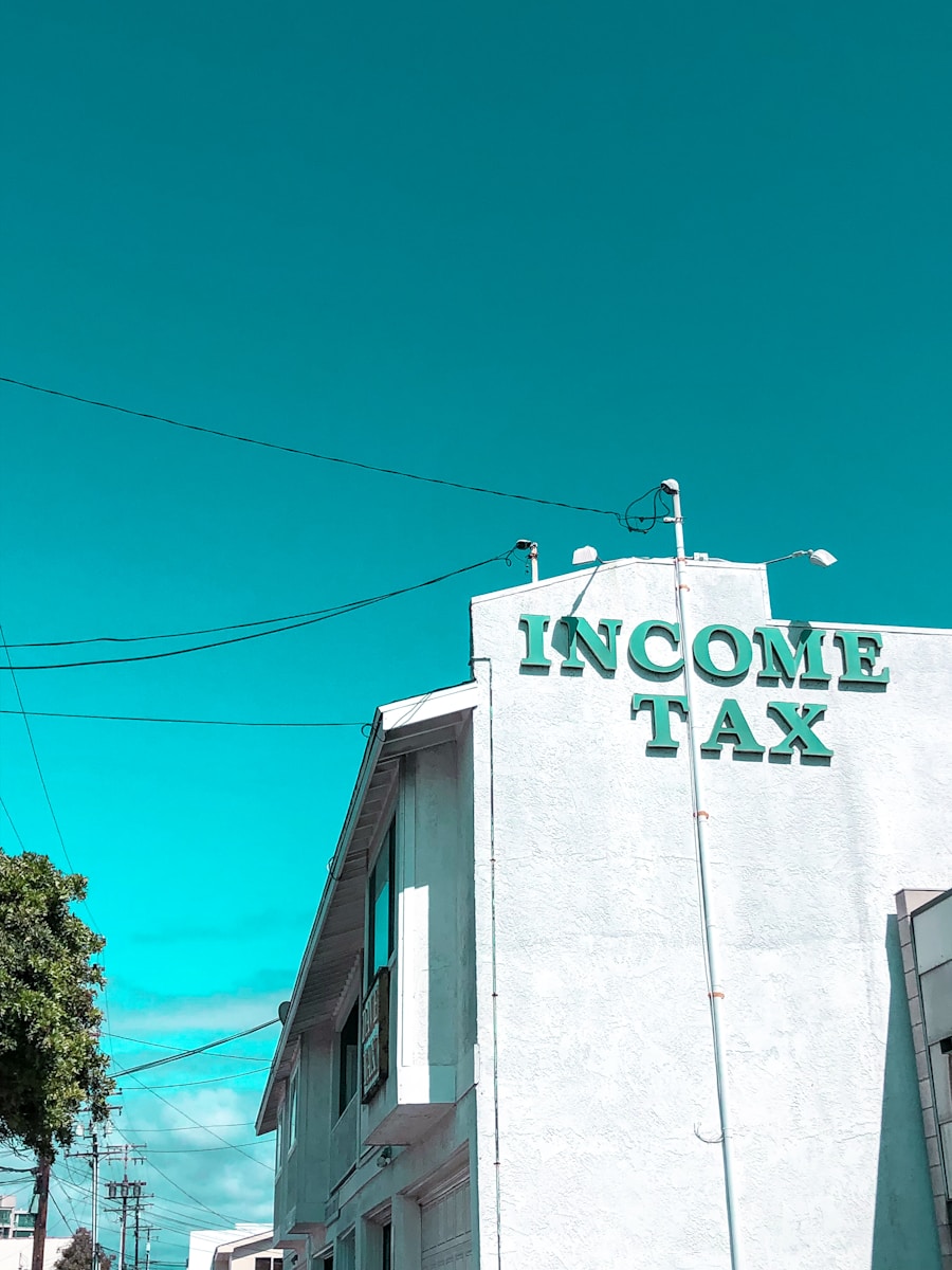 Photo "Efficient tax strategies for small businesses"